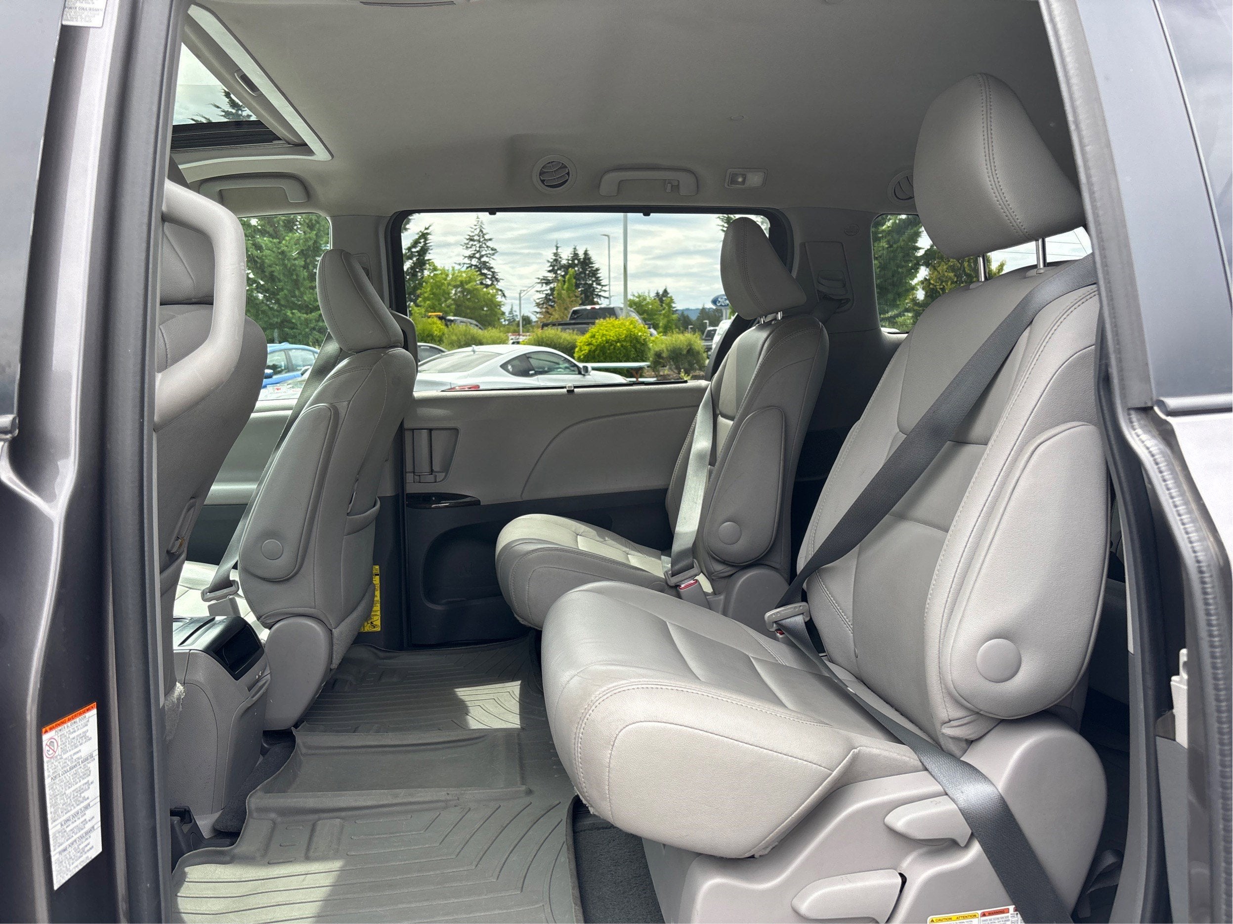 2015 Toyota Sienna XLE