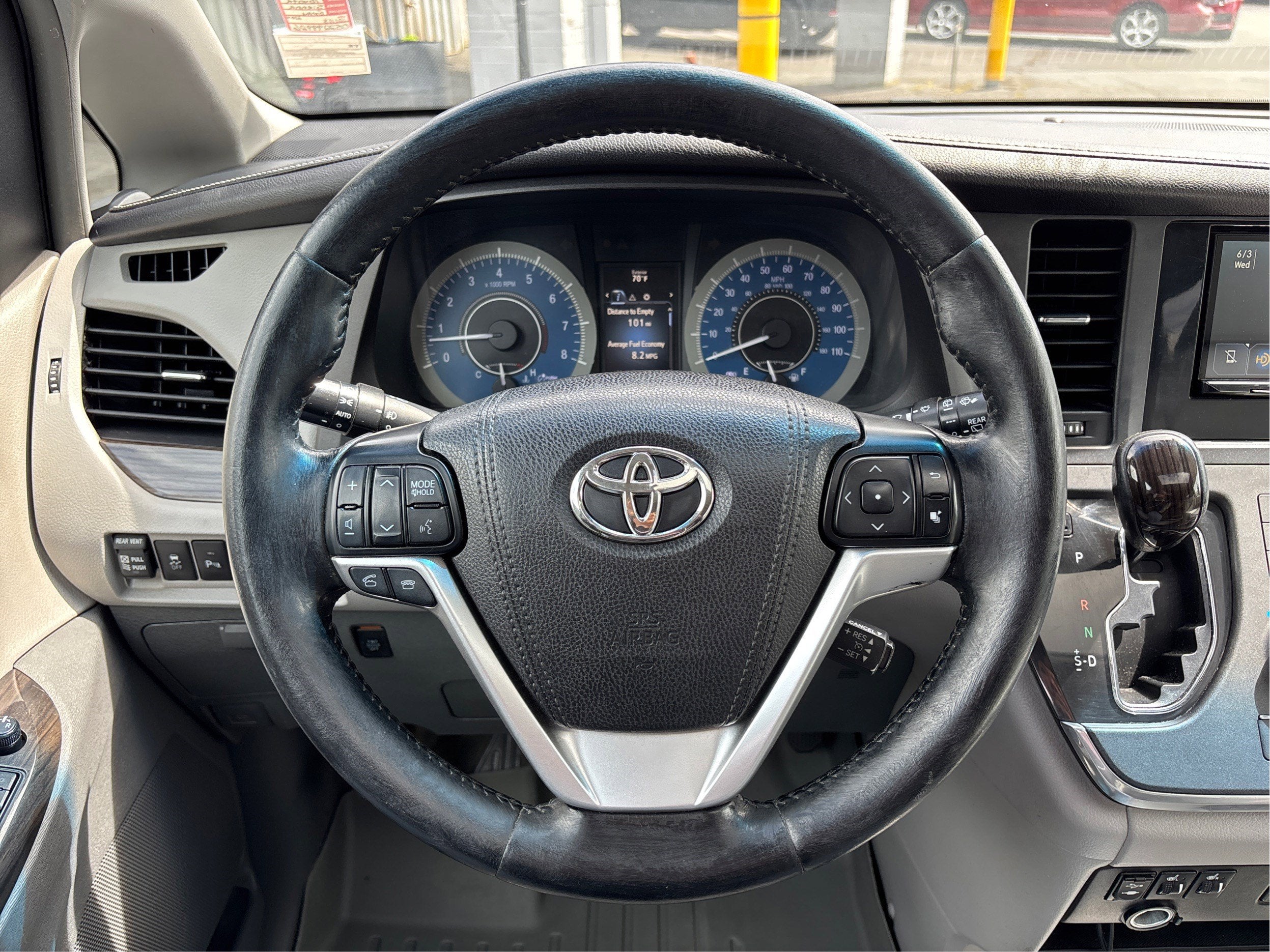 2015 Toyota Sienna XLE