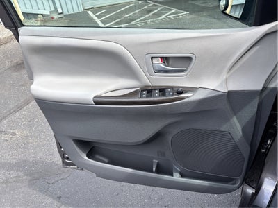2015 Toyota Sienna XLE