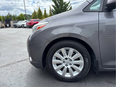 2015 Toyota Sienna XLE