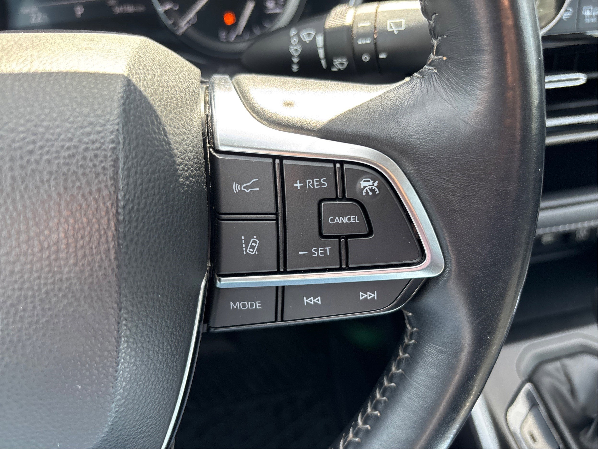 2021 Toyota Highlander XLE AWD