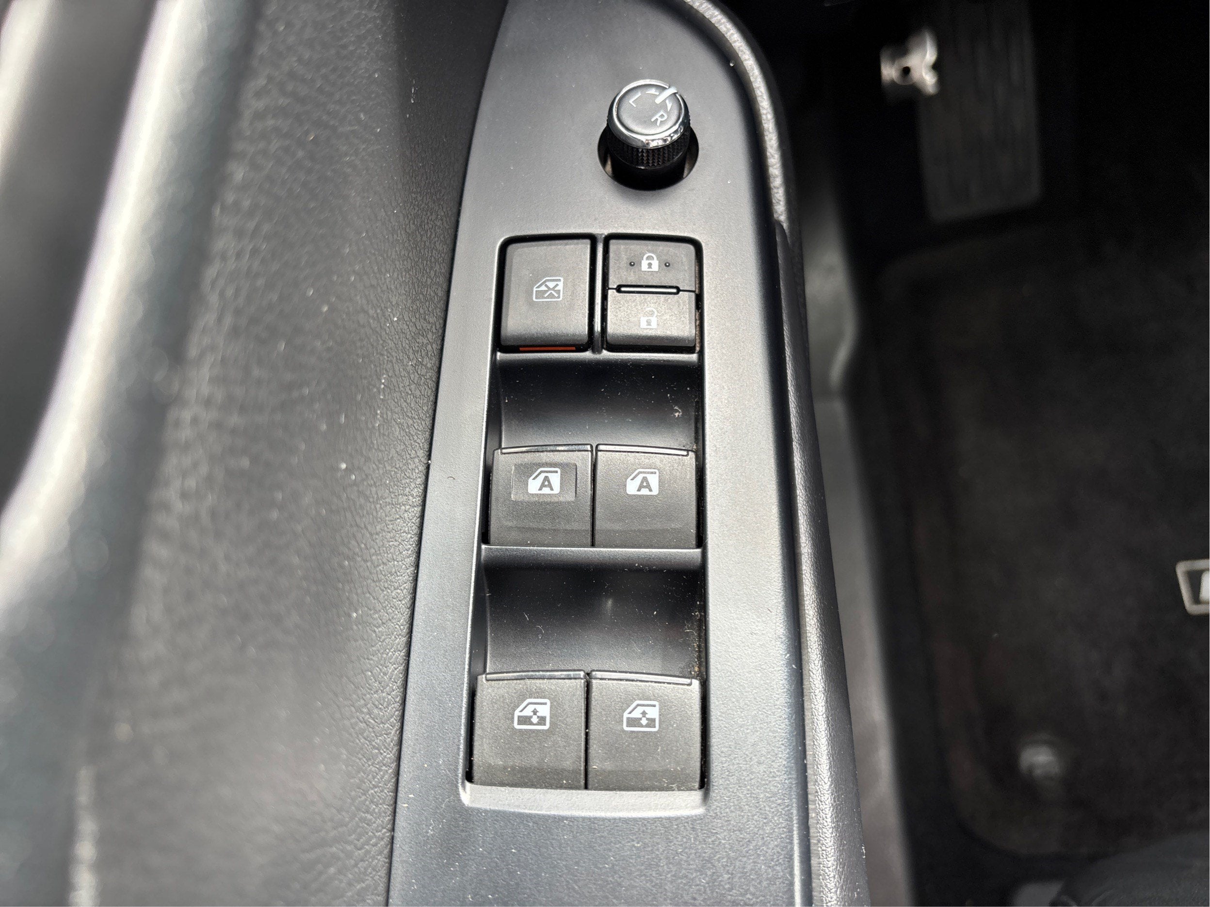 2017 Toyota Highlander SE V6 AWD
