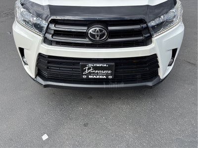 2017 Toyota Highlander SE V6 AWD