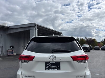 2017 Toyota Highlander SE V6 AWD