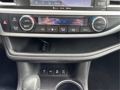 2017 Toyota Highlander SE V6 AWD