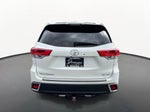 2017 Toyota Highlander SE V6 AWD