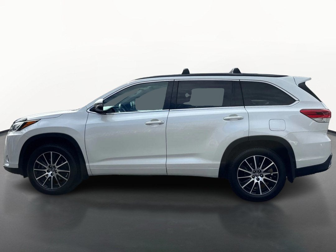 2017 Toyota Highlander SE V6 AWD