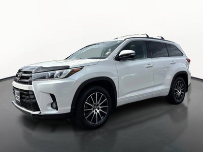 2017 Toyota Highlander SE V6 AWD