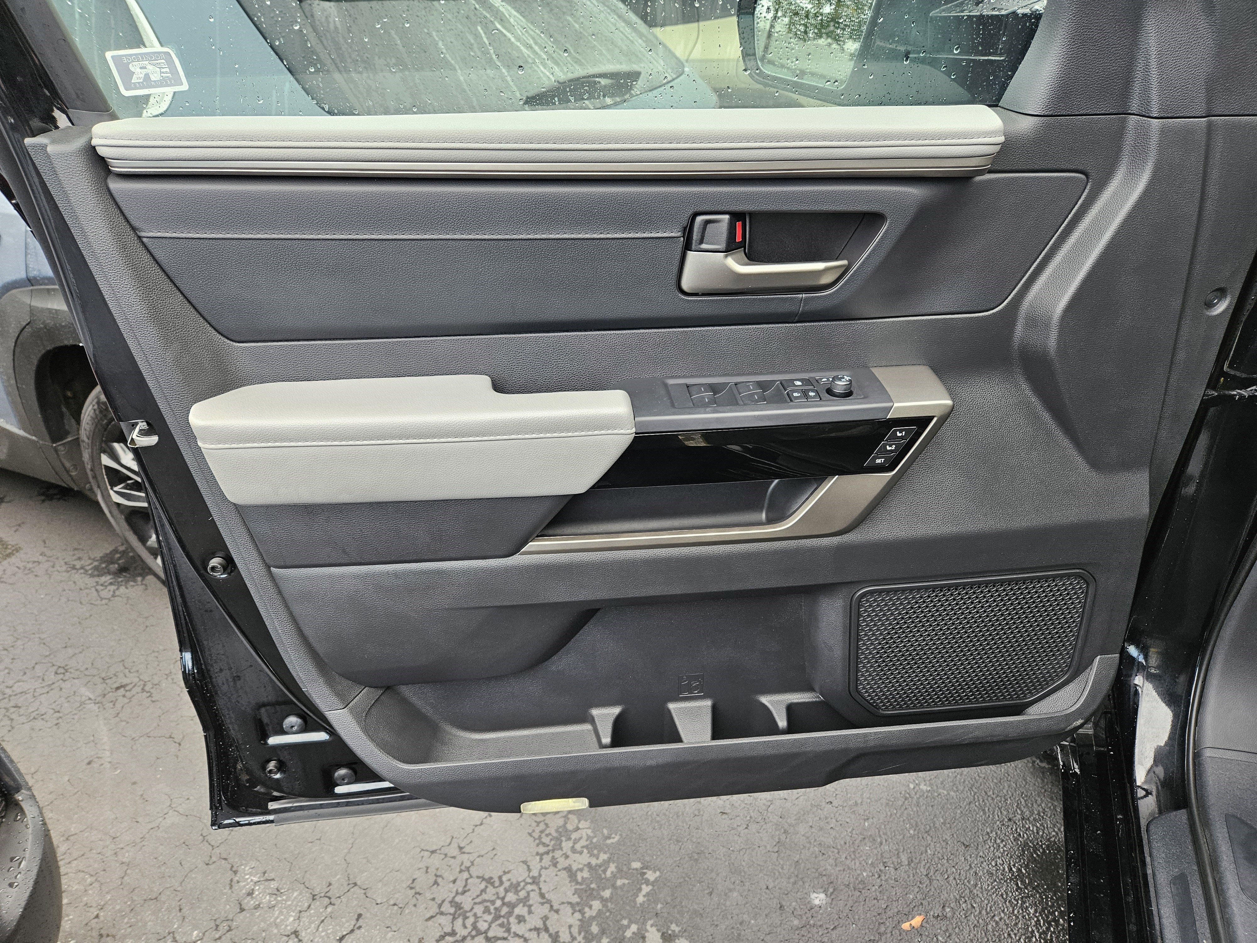 2025 Toyota Tundra 4WD Limited