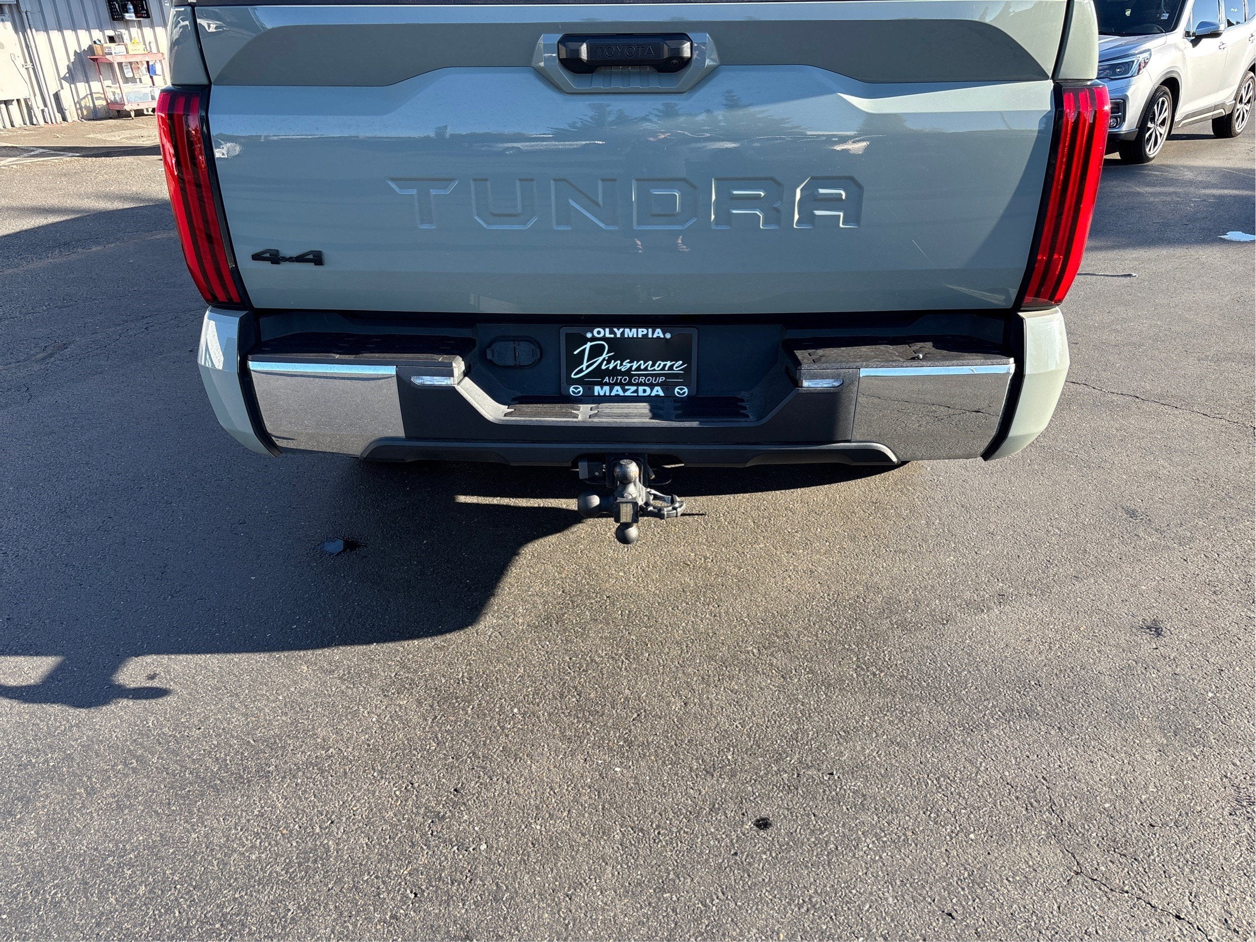 2022 Toyota Tundra 4WD SR5