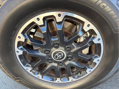 2022 Toyota Tundra 4WD SR5