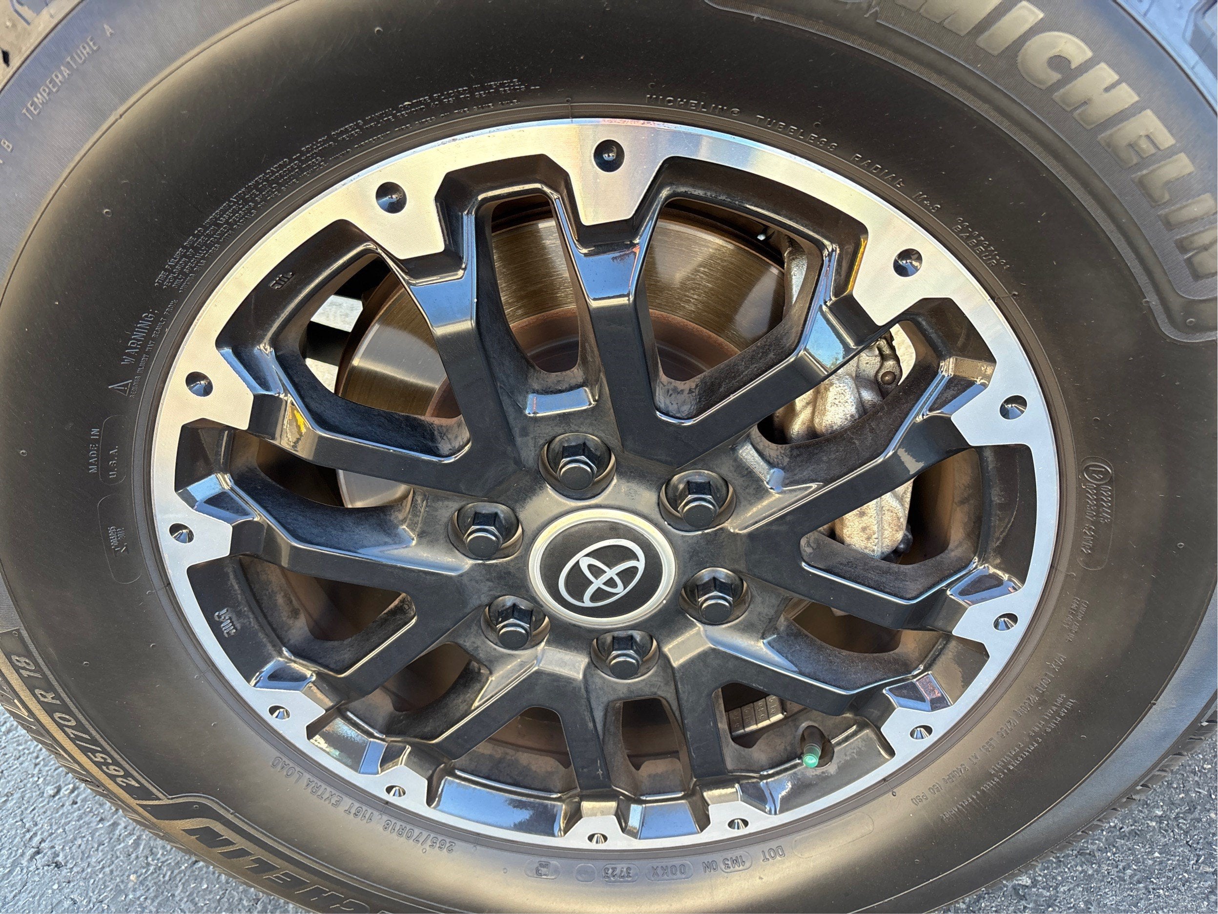 2022 Toyota Tundra 4WD SR5
