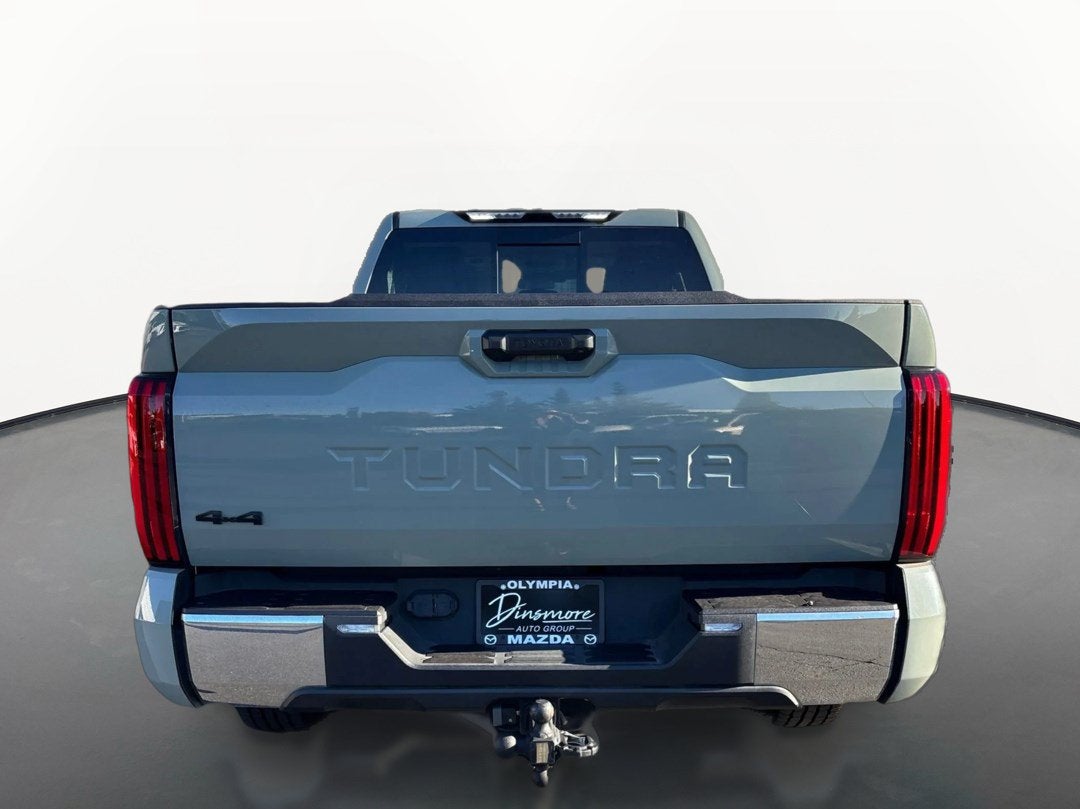 2022 Toyota Tundra 4WD SR5