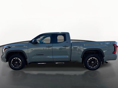 2022 Toyota Tundra 4WD SR5