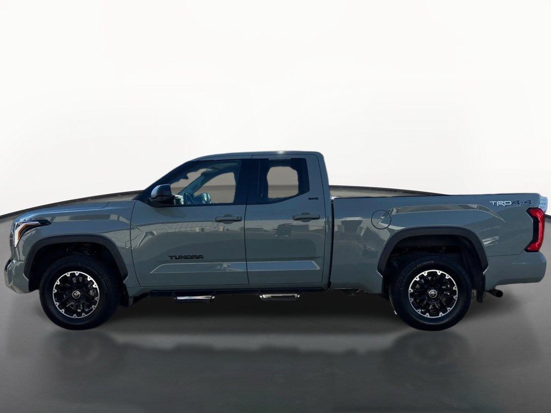 2022 Toyota Tundra 4WD SR5