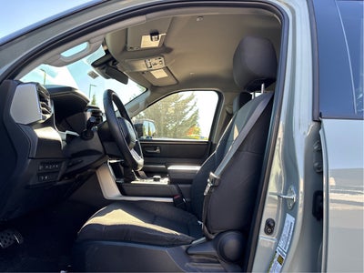 2022 Toyota Tundra 4WD SR5