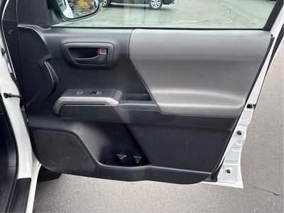 2016 Toyota Tacoma SR5