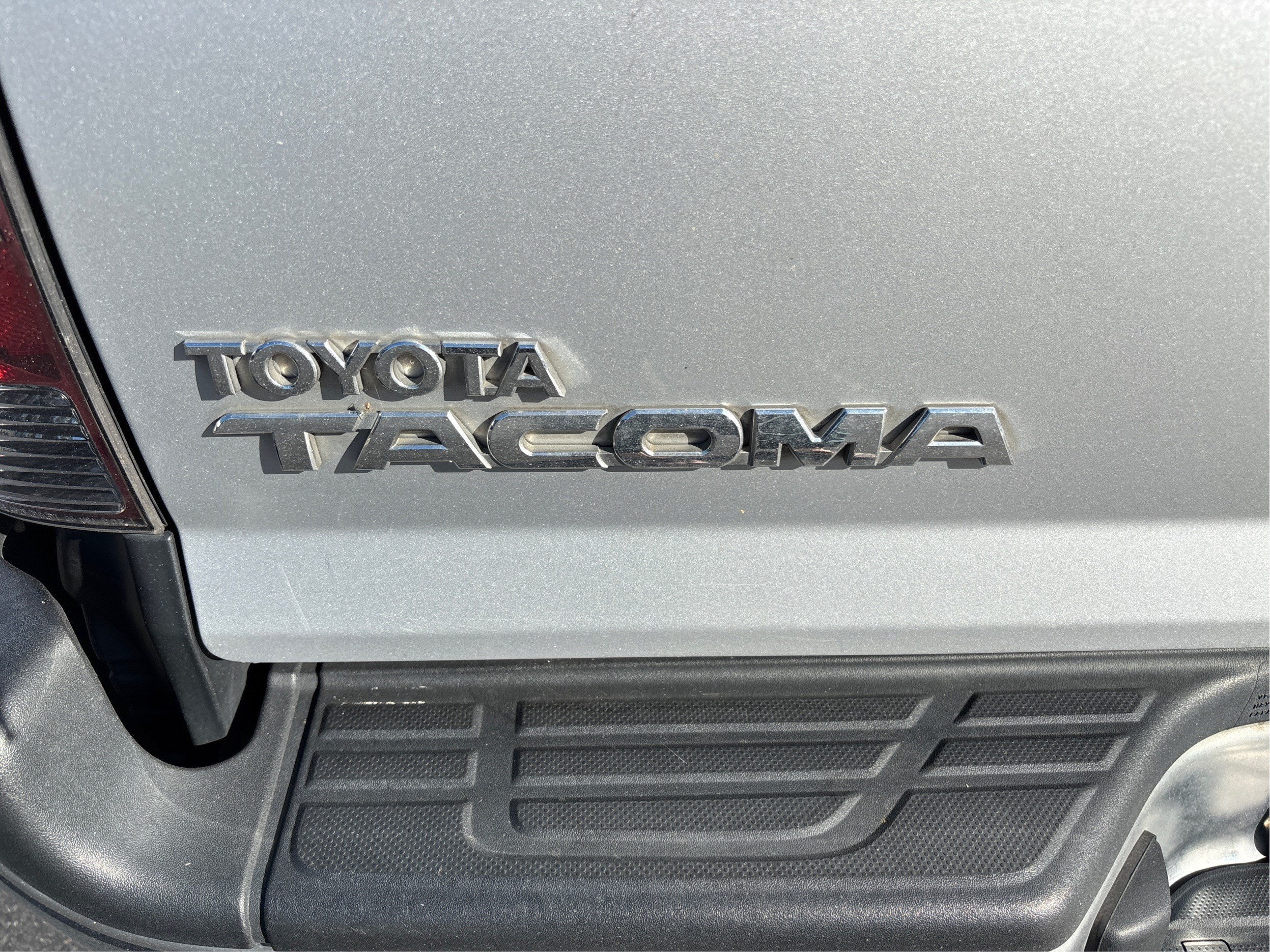2012 Toyota Tacoma 2WD Access Cab I4 MT (Natl)