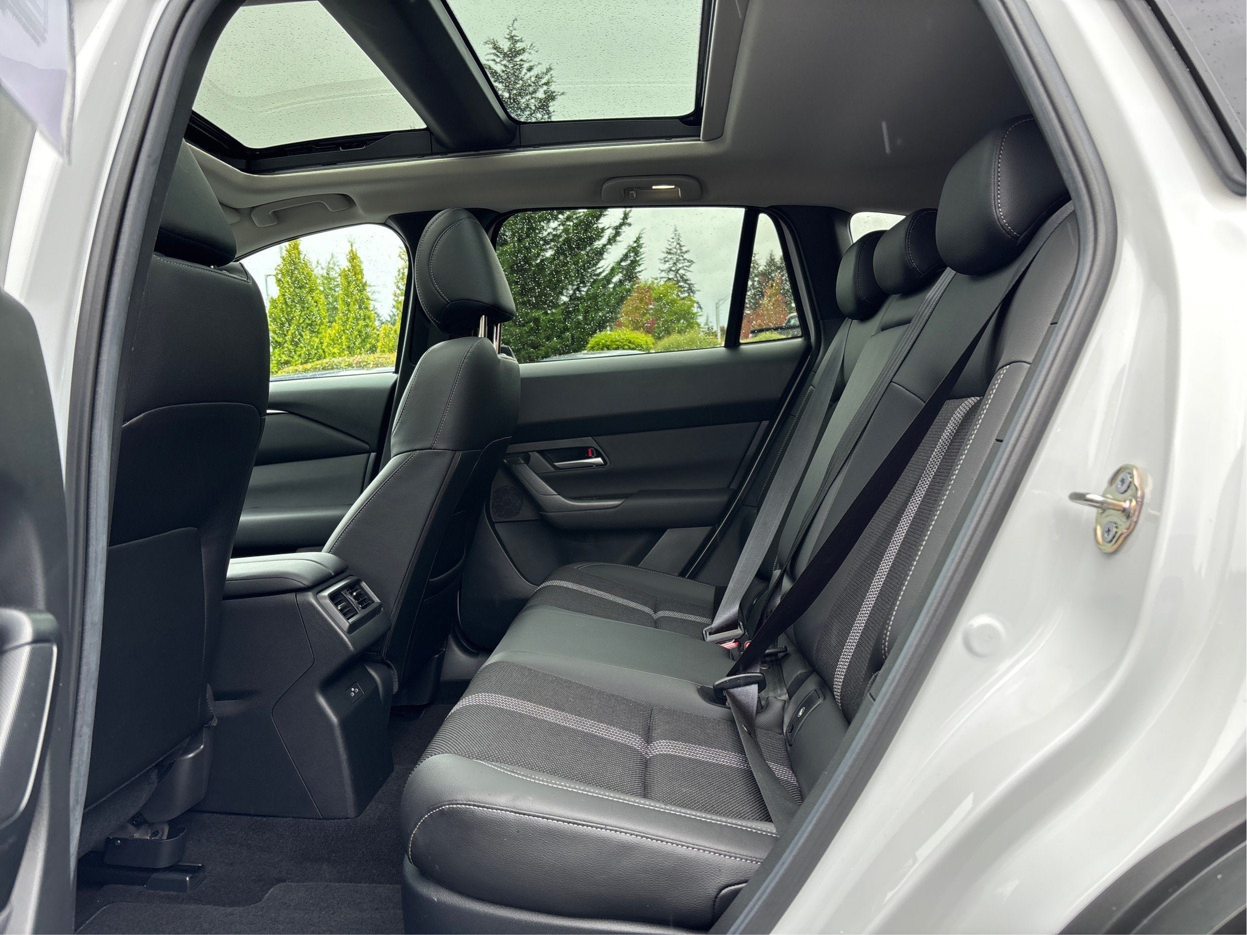 2026 Mazda Mazda CX-50 Hybrid Preferred AWD