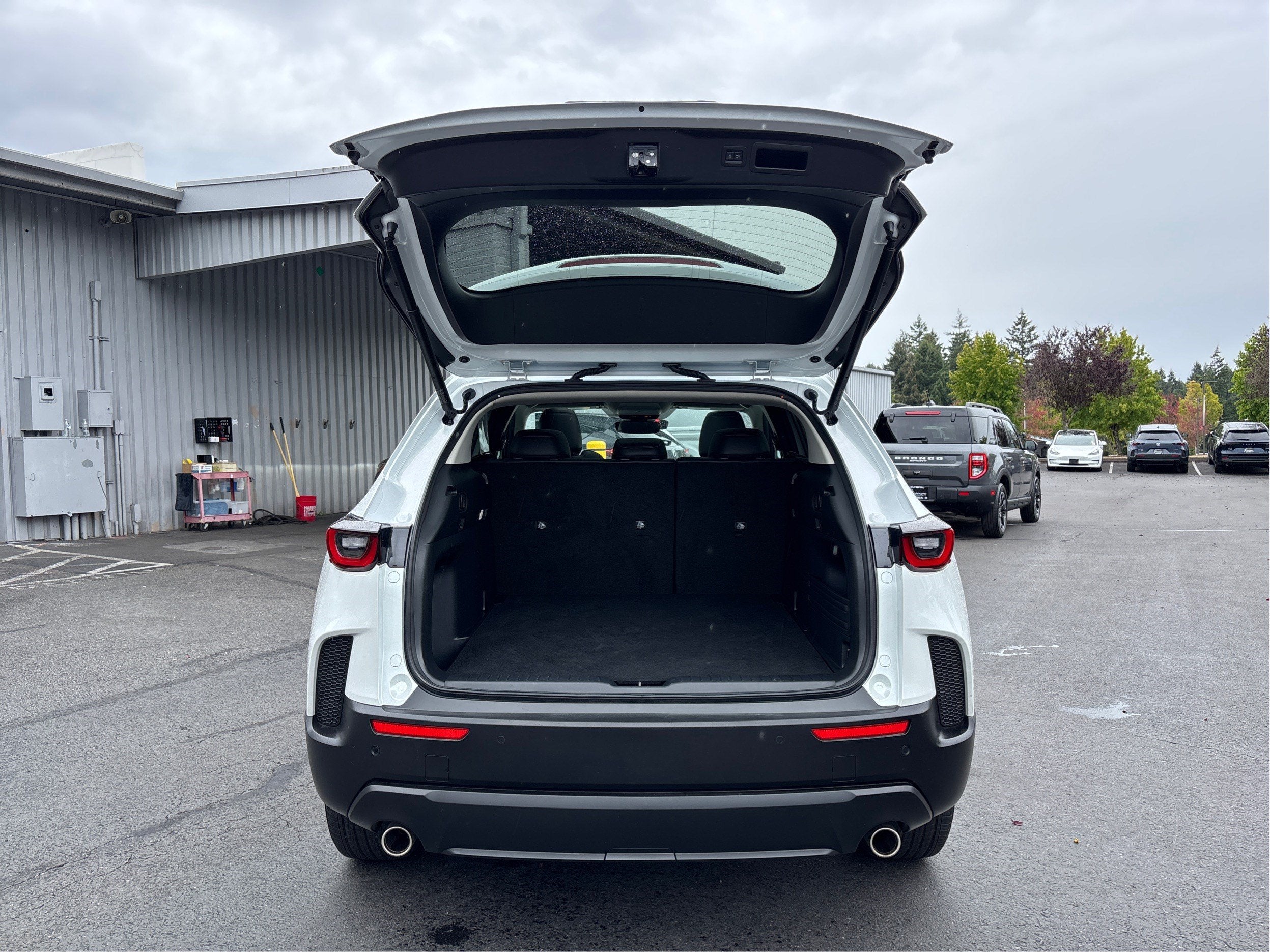 2026 Mazda Mazda CX-50 Hybrid Preferred AWD