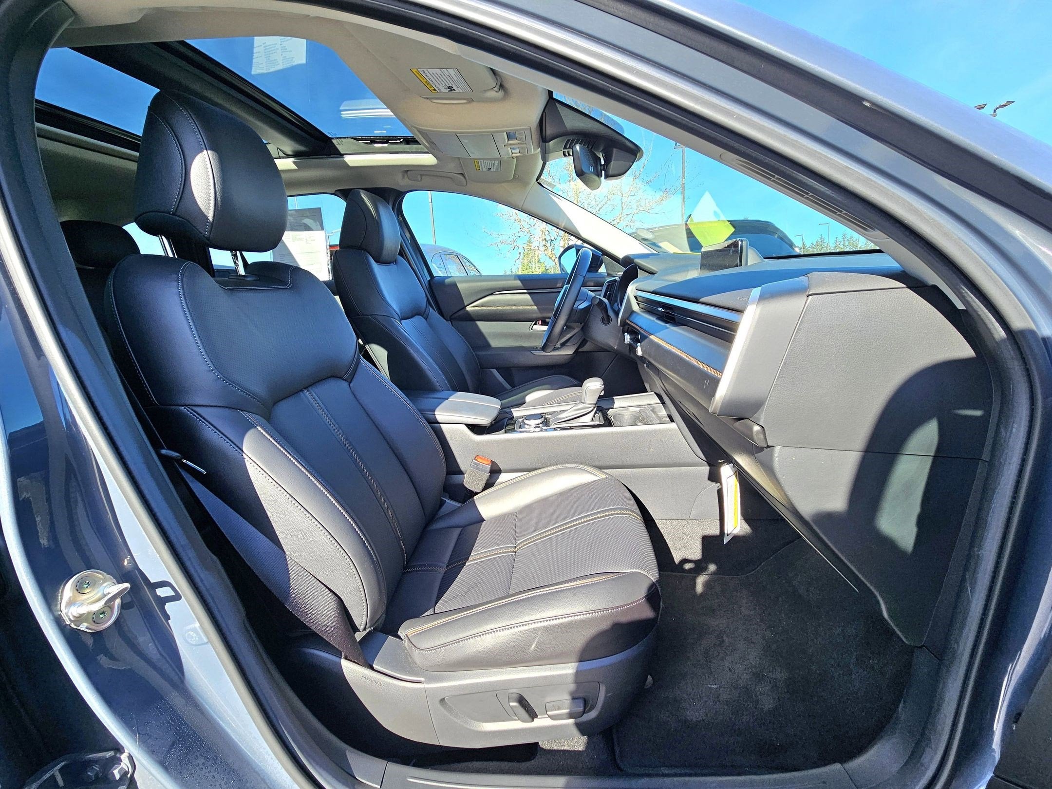 2025 Mazda Mazda CX-50 Hybrid Premium AWD