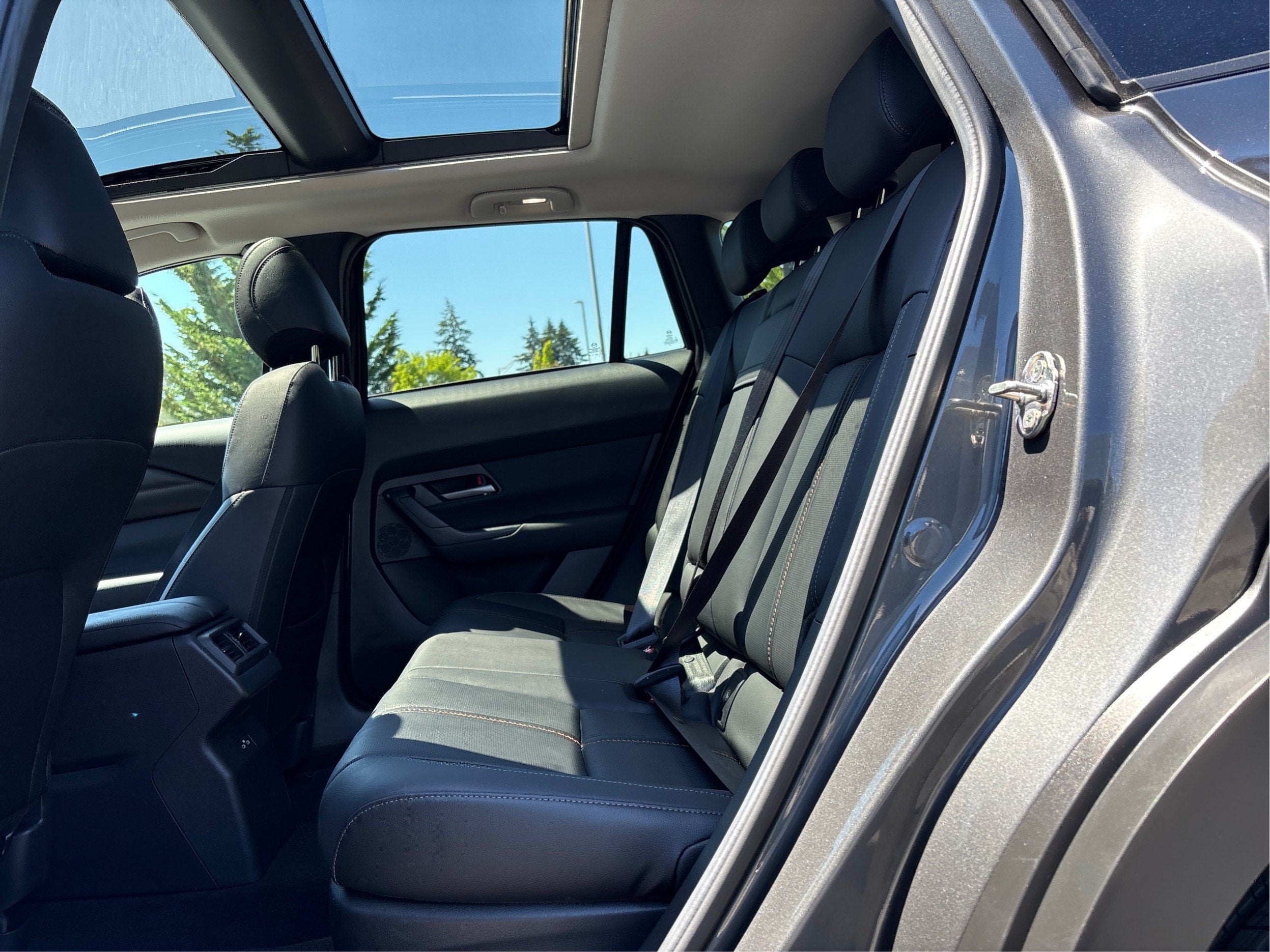 2025 Mazda Mazda CX-50 Hybrid Premium AWD