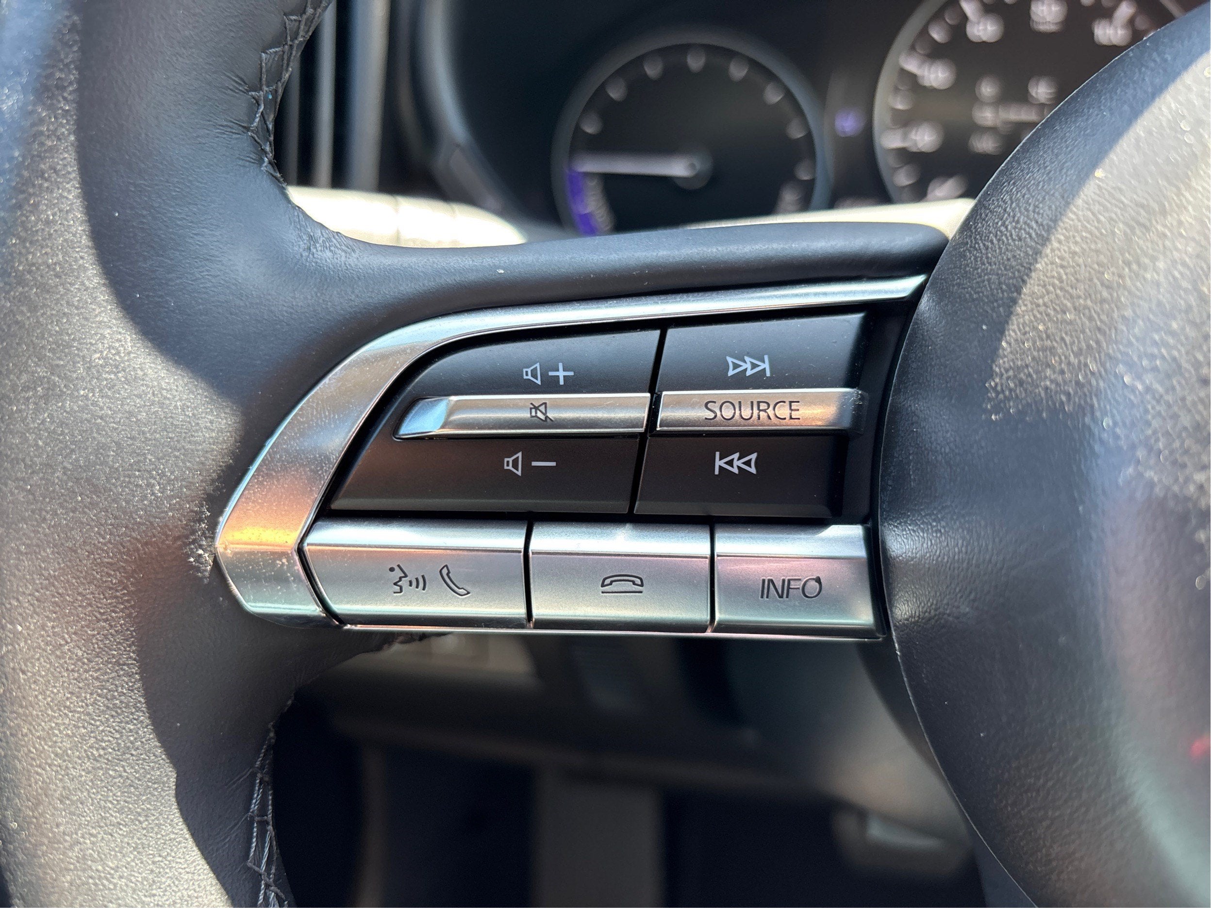2025 Mazda Mazda CX-50 Hybrid Premium AWD