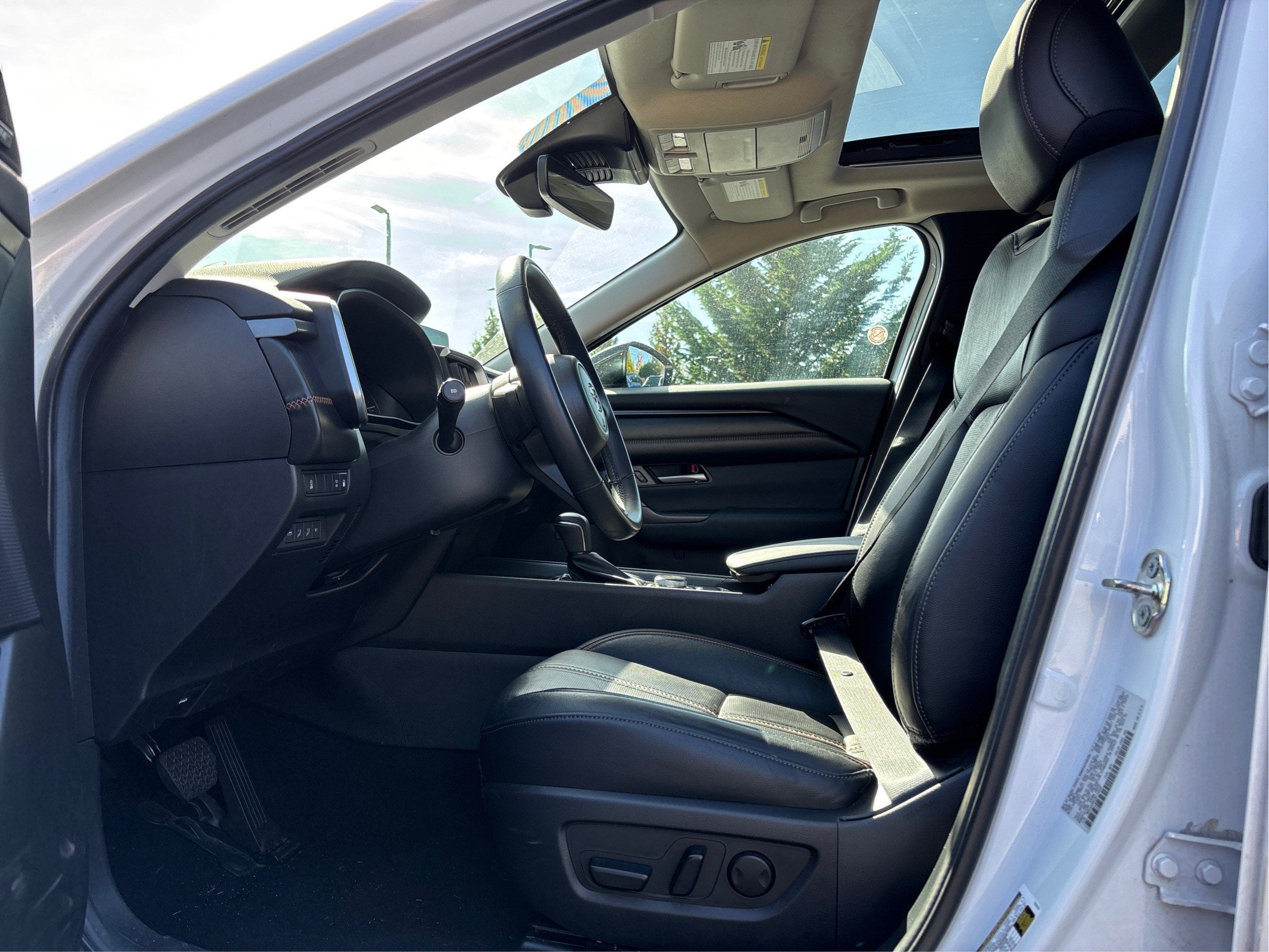 2025 Mazda Mazda CX-50 Hybrid Premium AWD