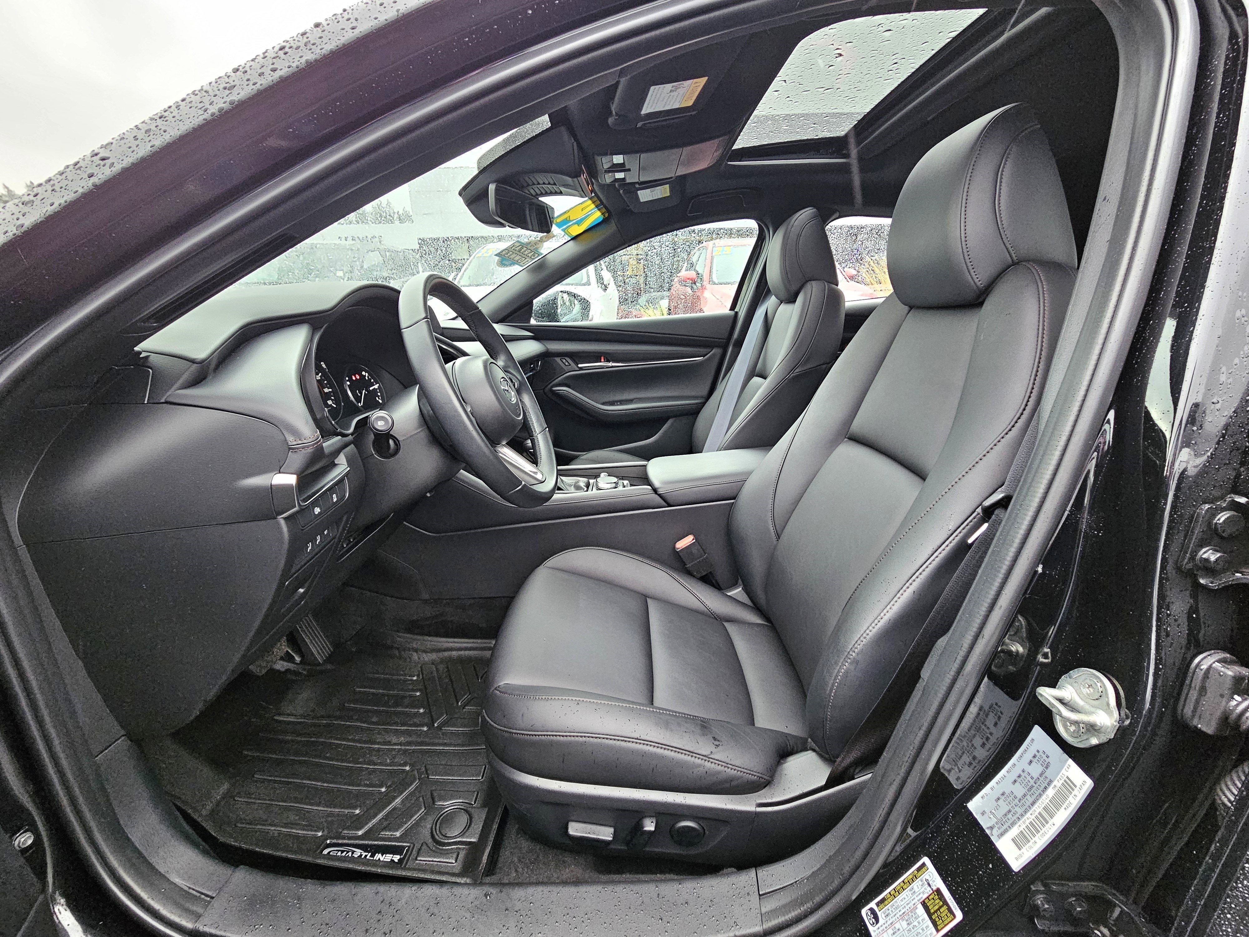 2024 Mazda Mazda3 2.5 S Preferred Auto FWD