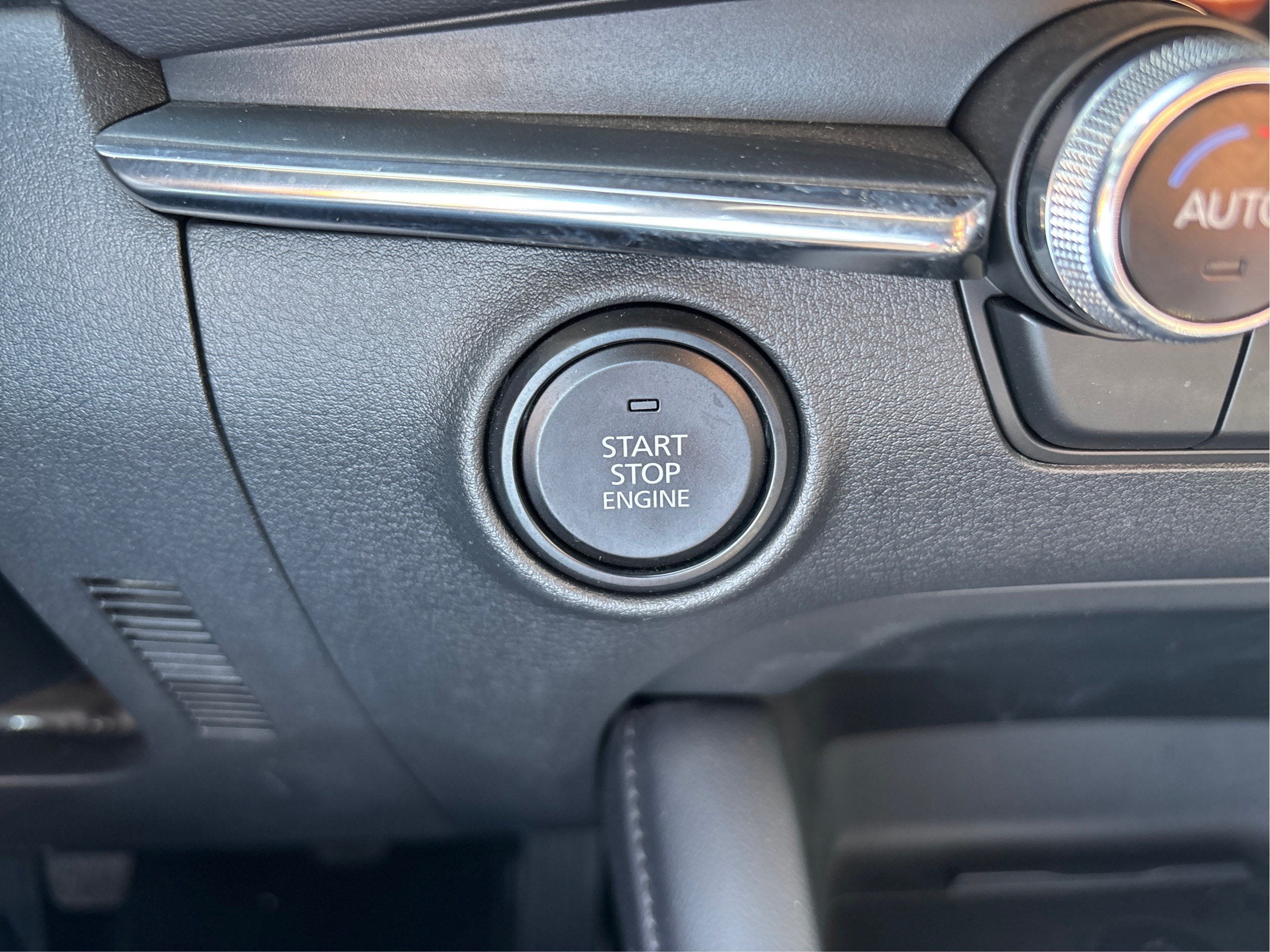 2025 Mazda Mazda3 2.5 S Premium Manual FWD
