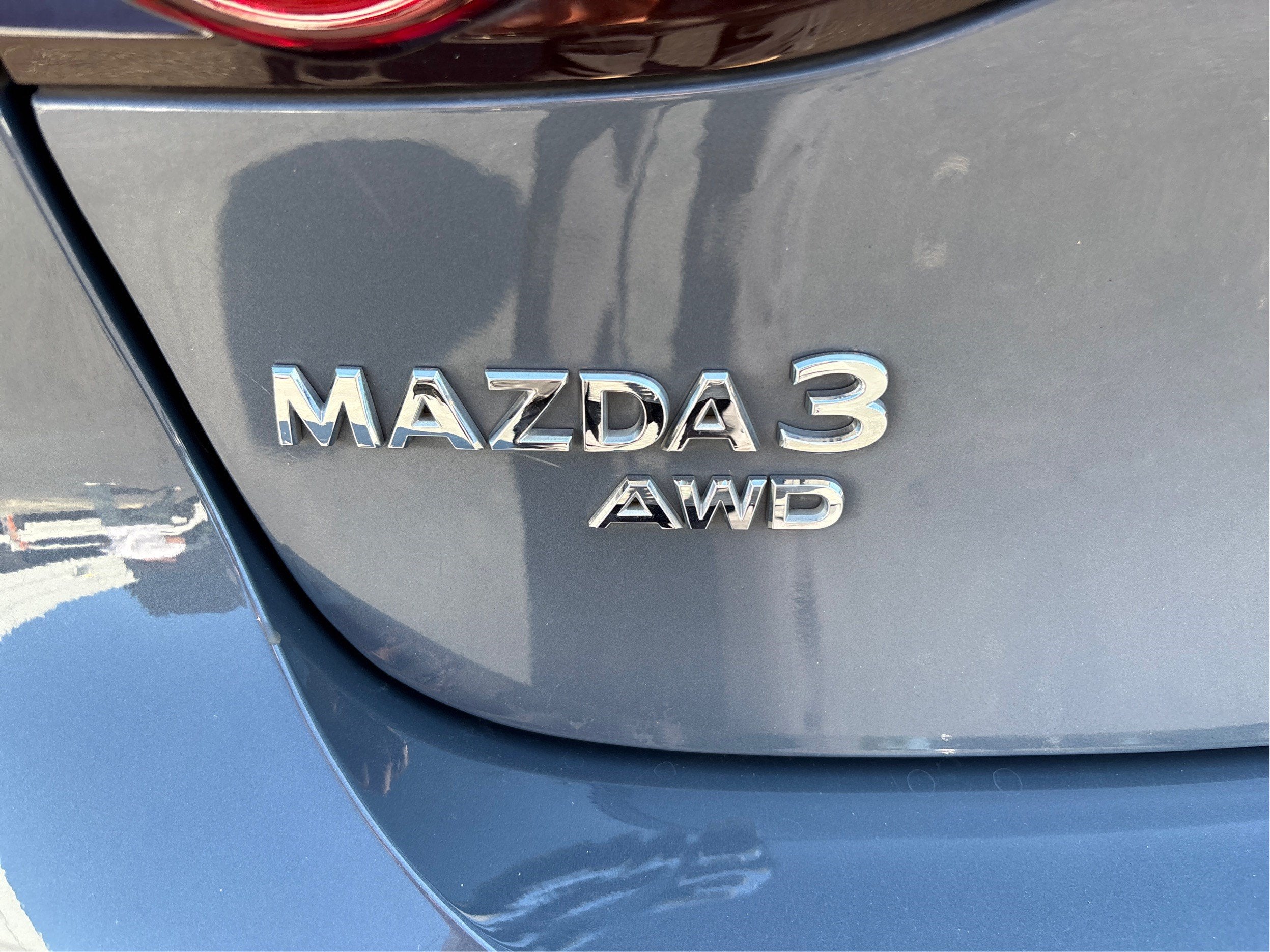 2023 Mazda Mazda3 Hatchback Carbon Edition AWD