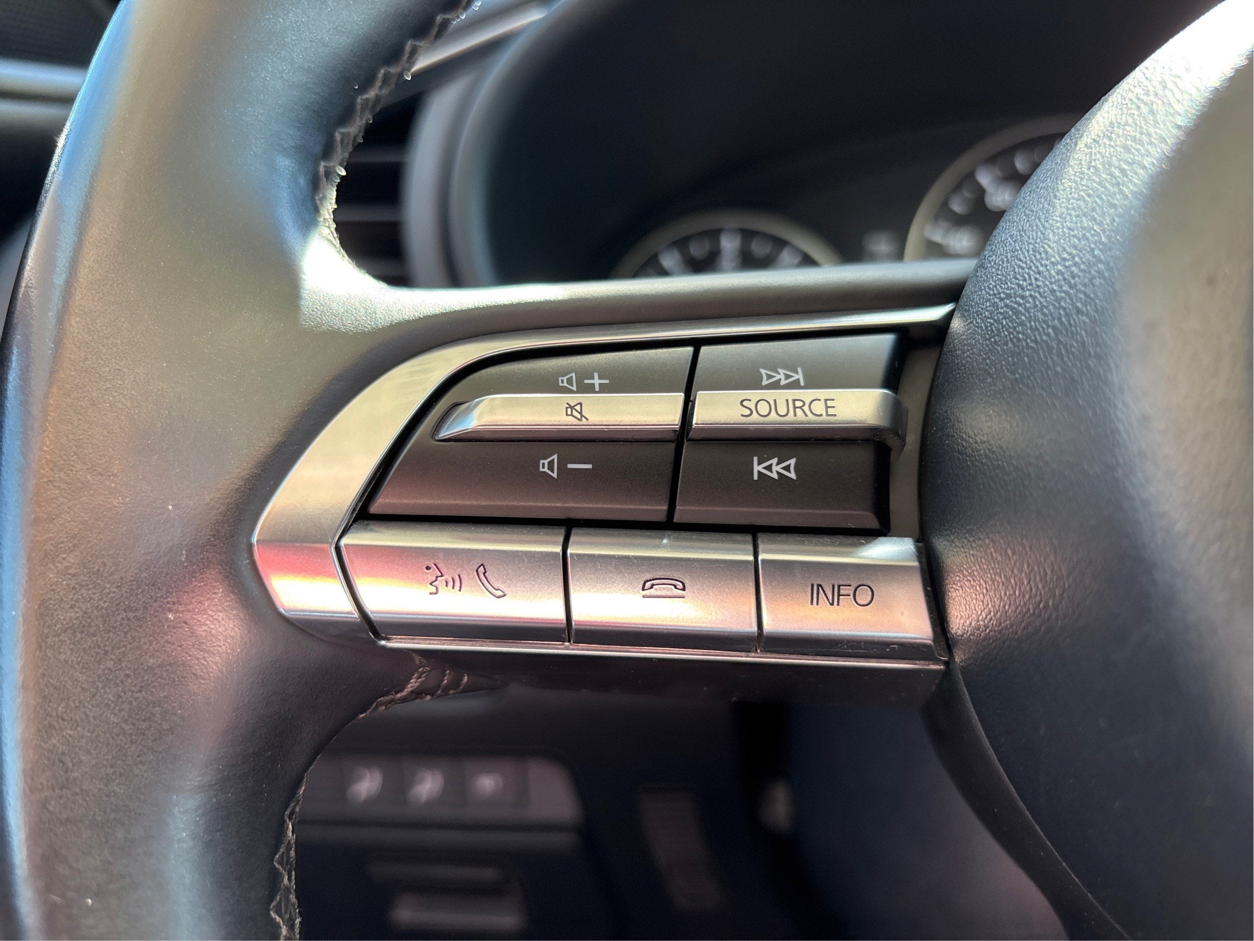2023 Mazda Mazda3 Carbon Edition AWD