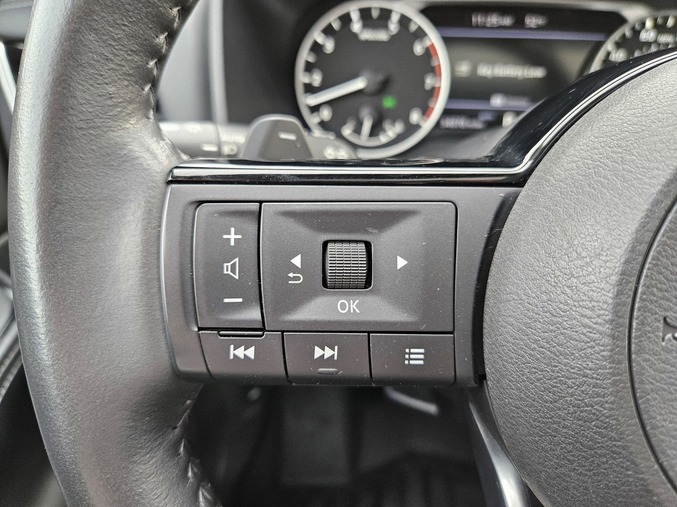 2023 Nissan Rogue SL AWD