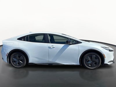 2025 Toyota Prius Plug-In Hybrid SE