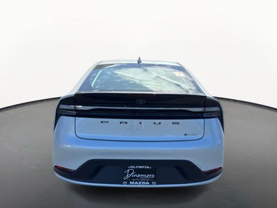 2025 Toyota Prius Plug-In Hybrid SE