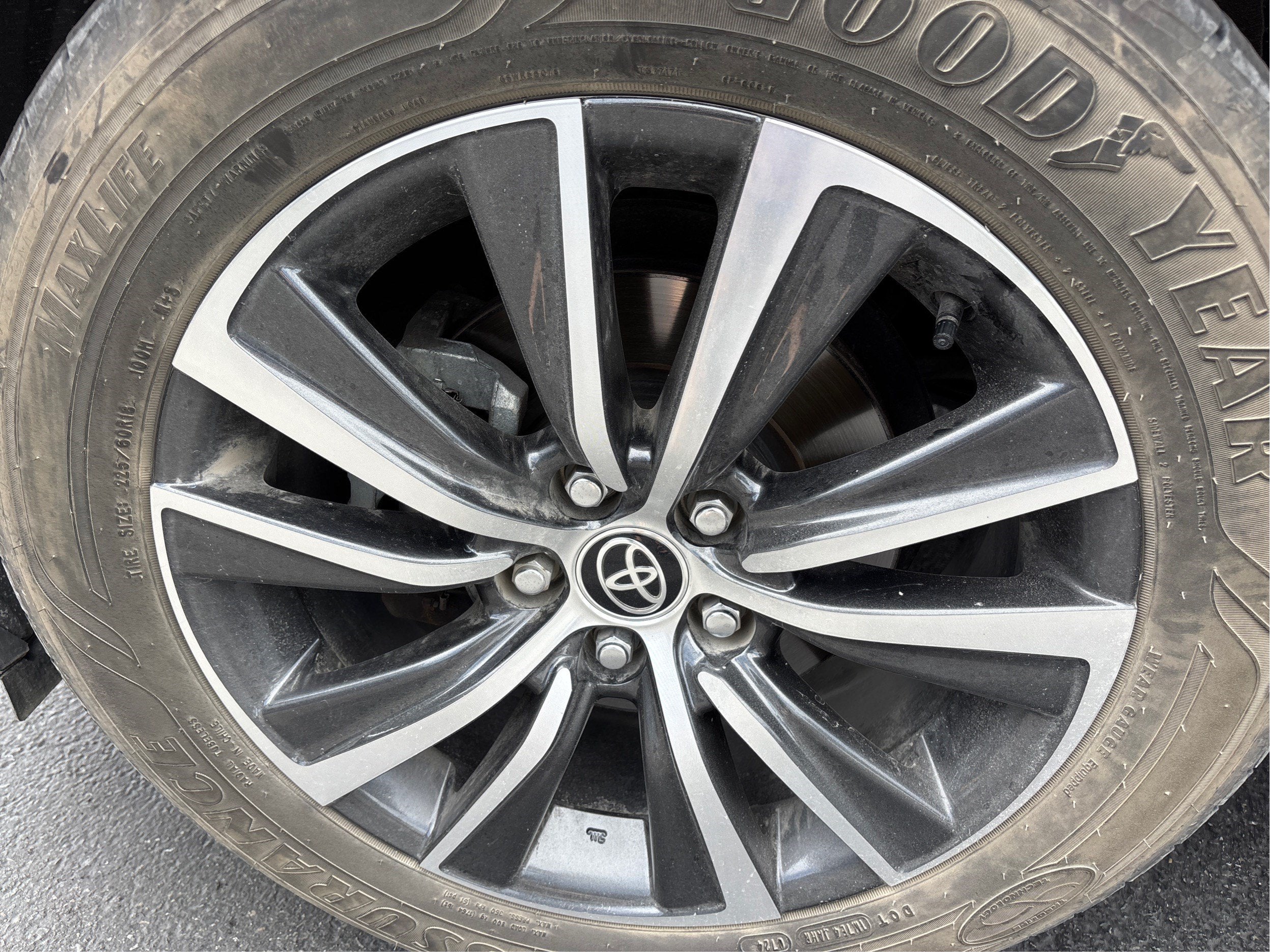2021 Toyota Venza LE