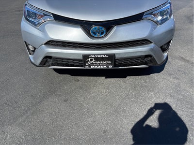 2017 Toyota RAV4 Hybrid SE AWD