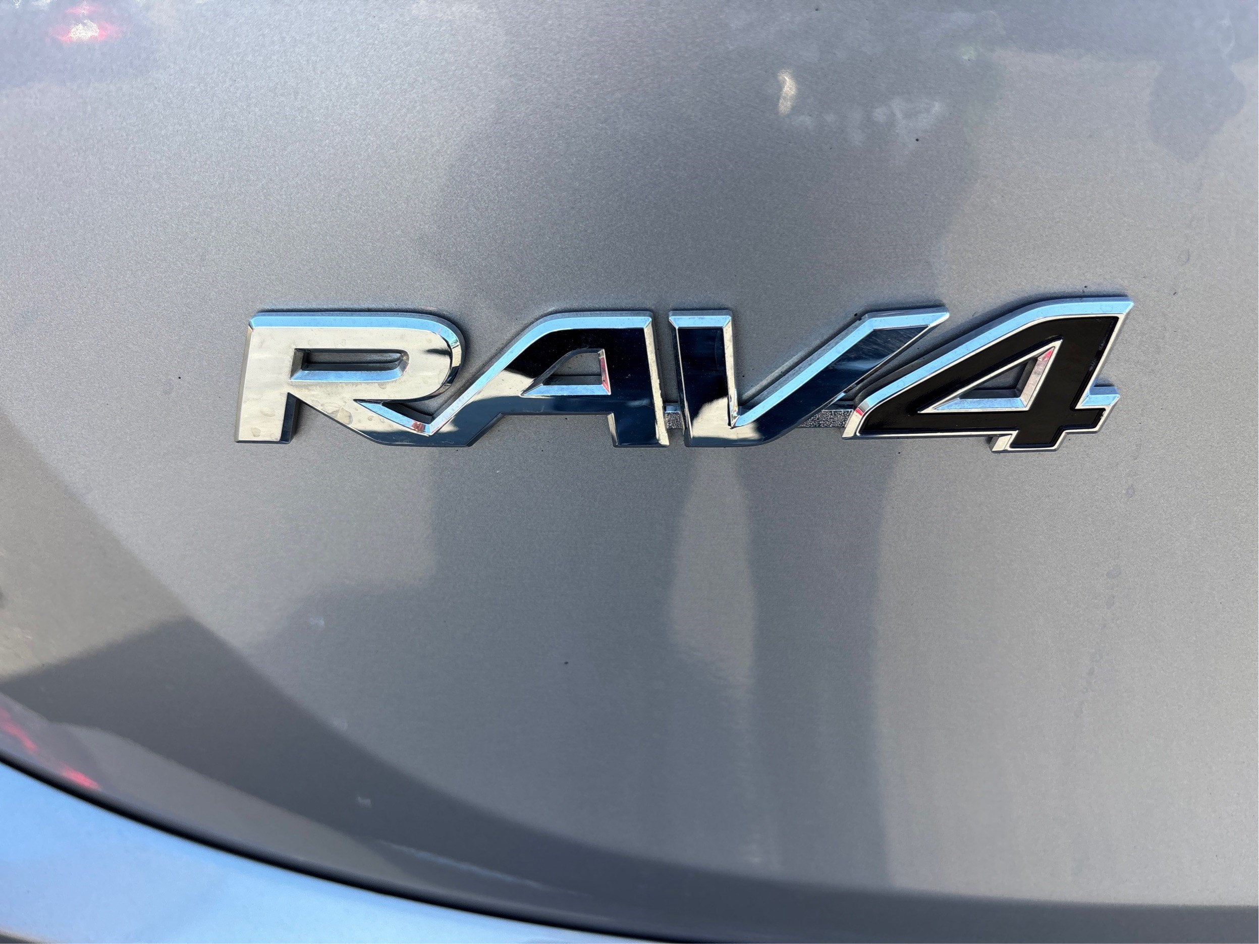 2017 Toyota RAV4 Hybrid SE AWD