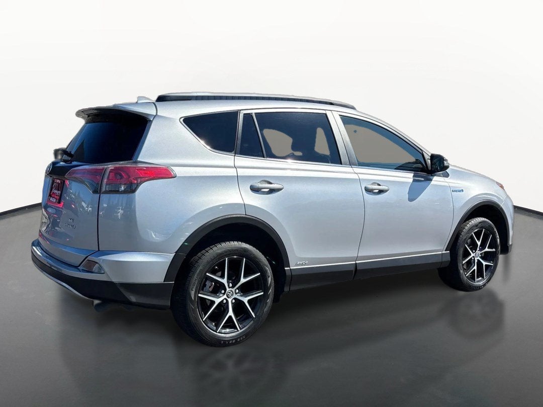 2017 Toyota RAV4 Hybrid SE AWD