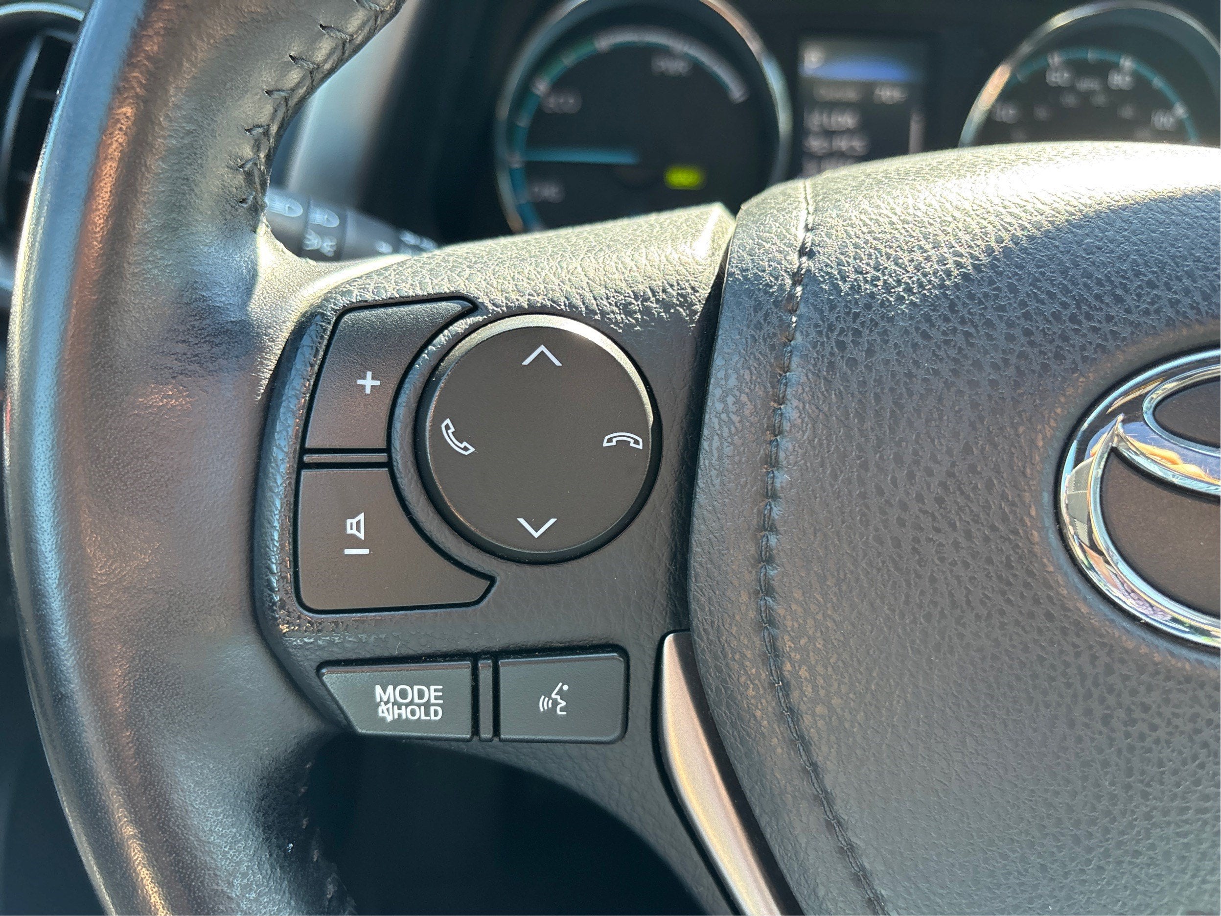 2017 Toyota RAV4 Hybrid SE AWD