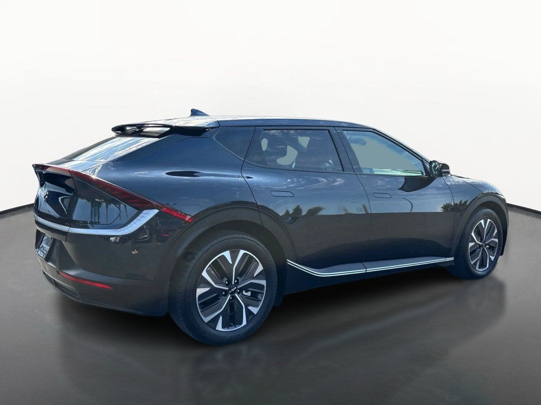 2024 Kia EV6 Light Long Range AWD