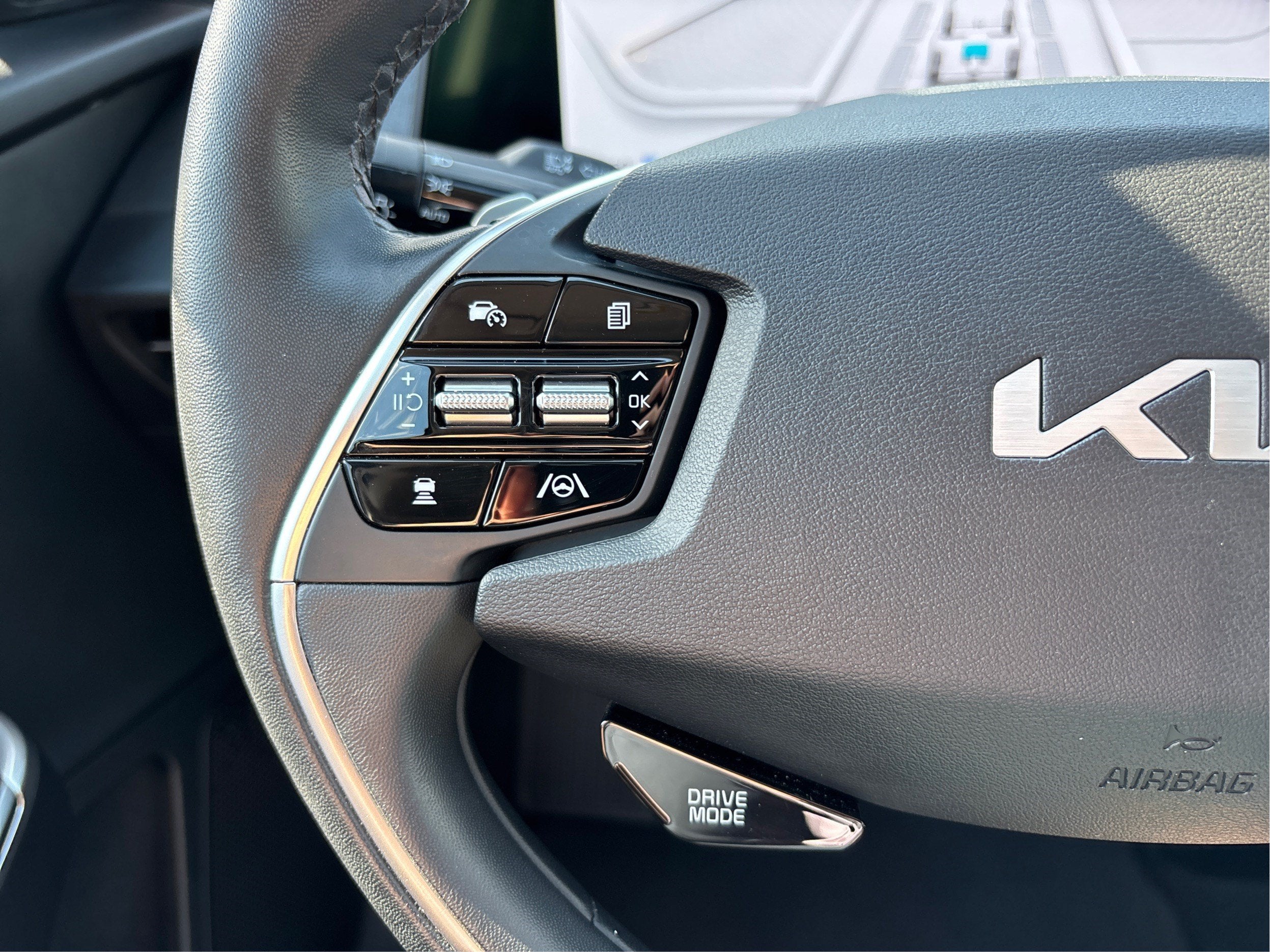 2024 Kia EV6 Light Long Range AWD
