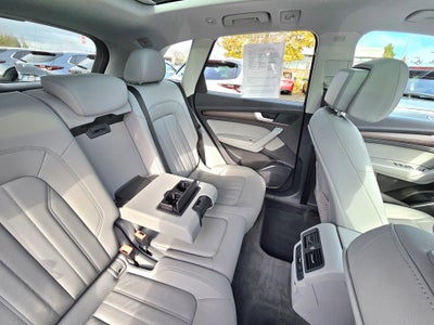 2022 Audi Q5 S line Premium