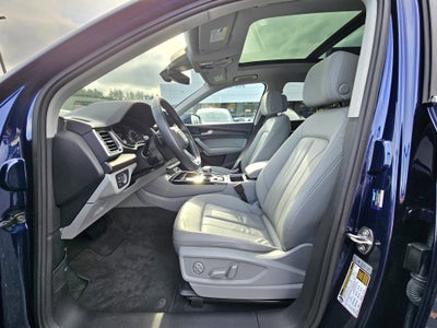 2022 Audi Q5 S line Premium