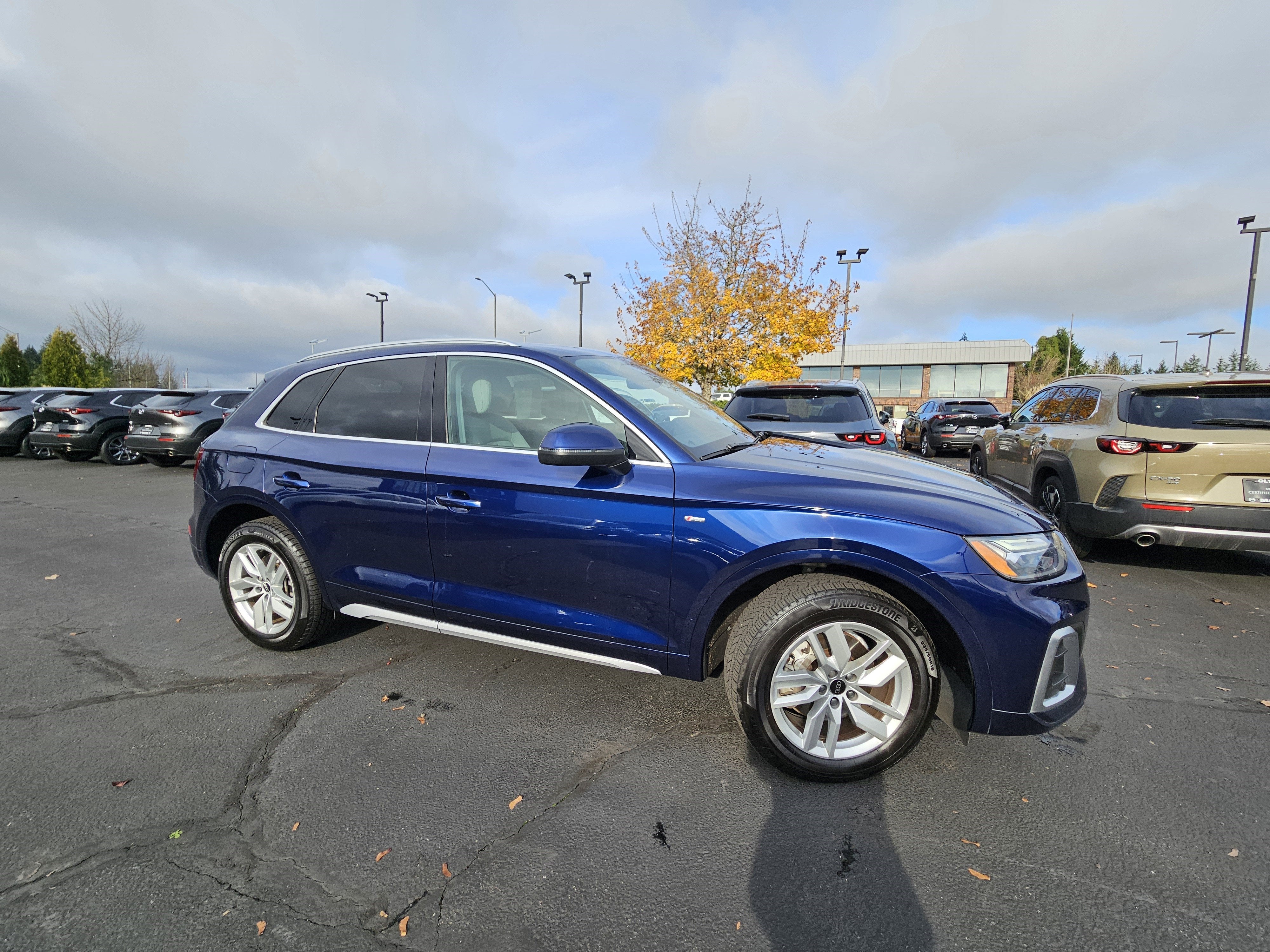 2022 Audi Q5 S line Premium