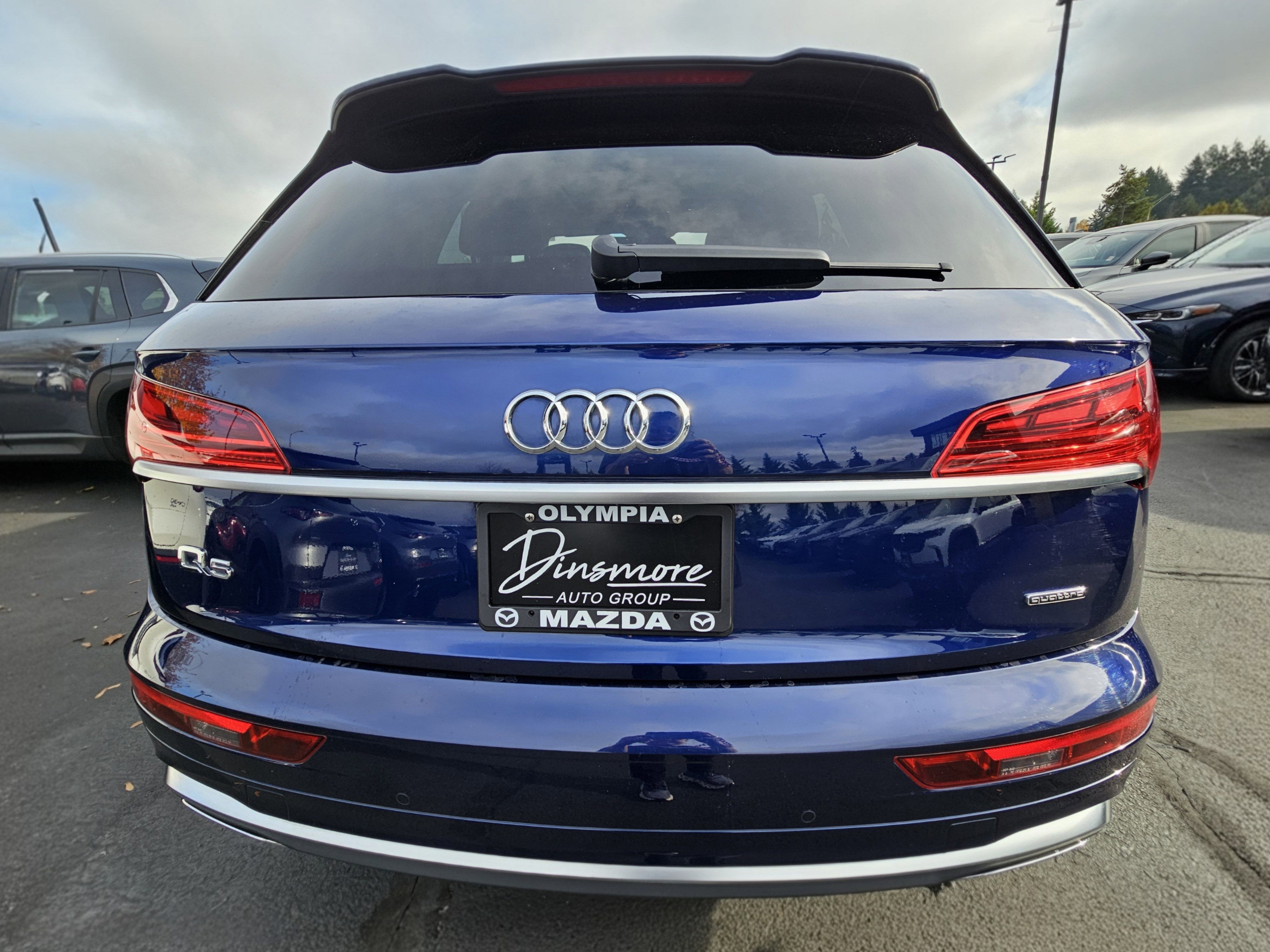 2022 Audi Q5 S line Premium