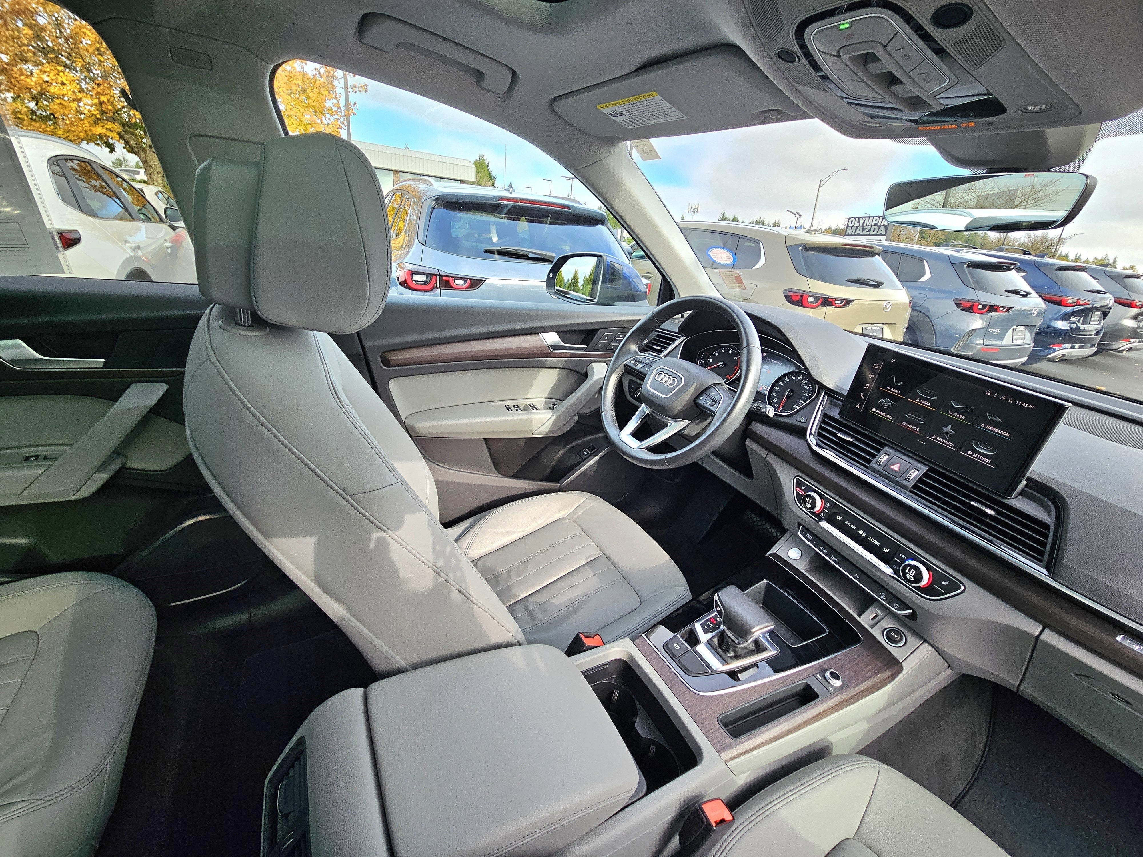2022 Audi Q5 S line Premium
