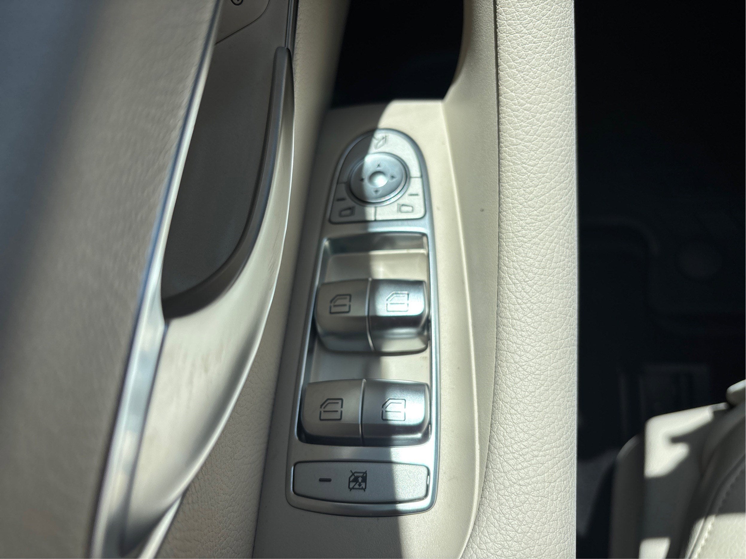 2017 Mercedes-Benz E-Class E 300 Luxury
