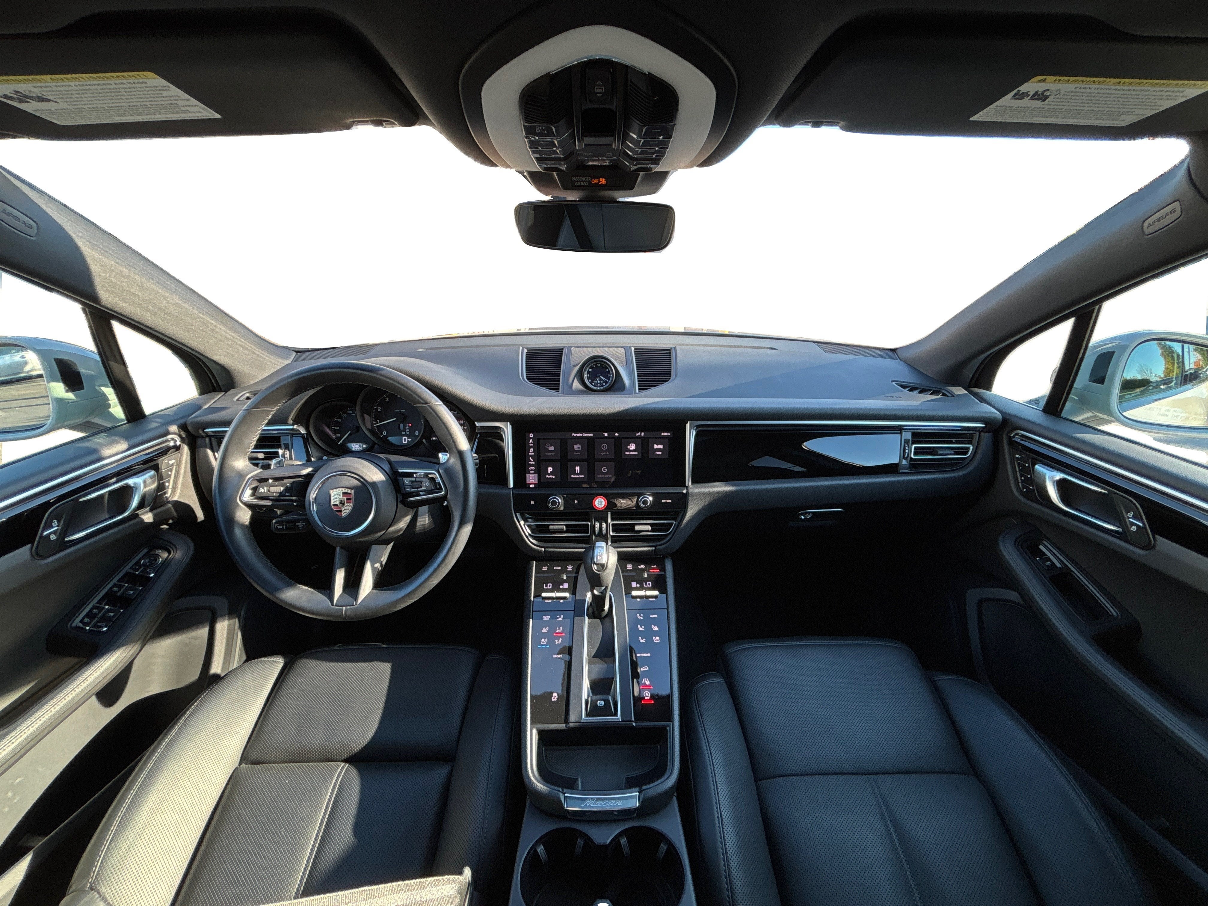 2024 Porsche Macan AWD