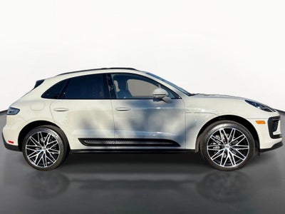 2024 Porsche Macan AWD